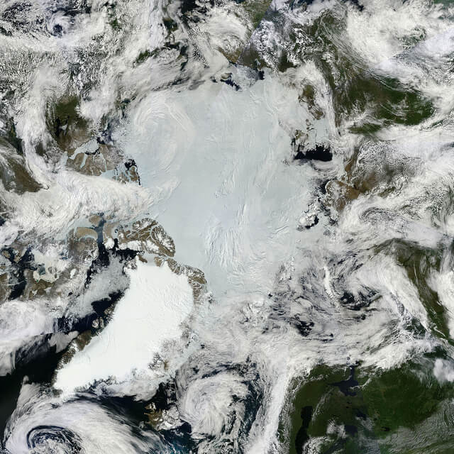 הקוטב הצפוני. מתחמם בקצב מדאיג. צילום: NASA Goddard Space Flight Center, Flickr