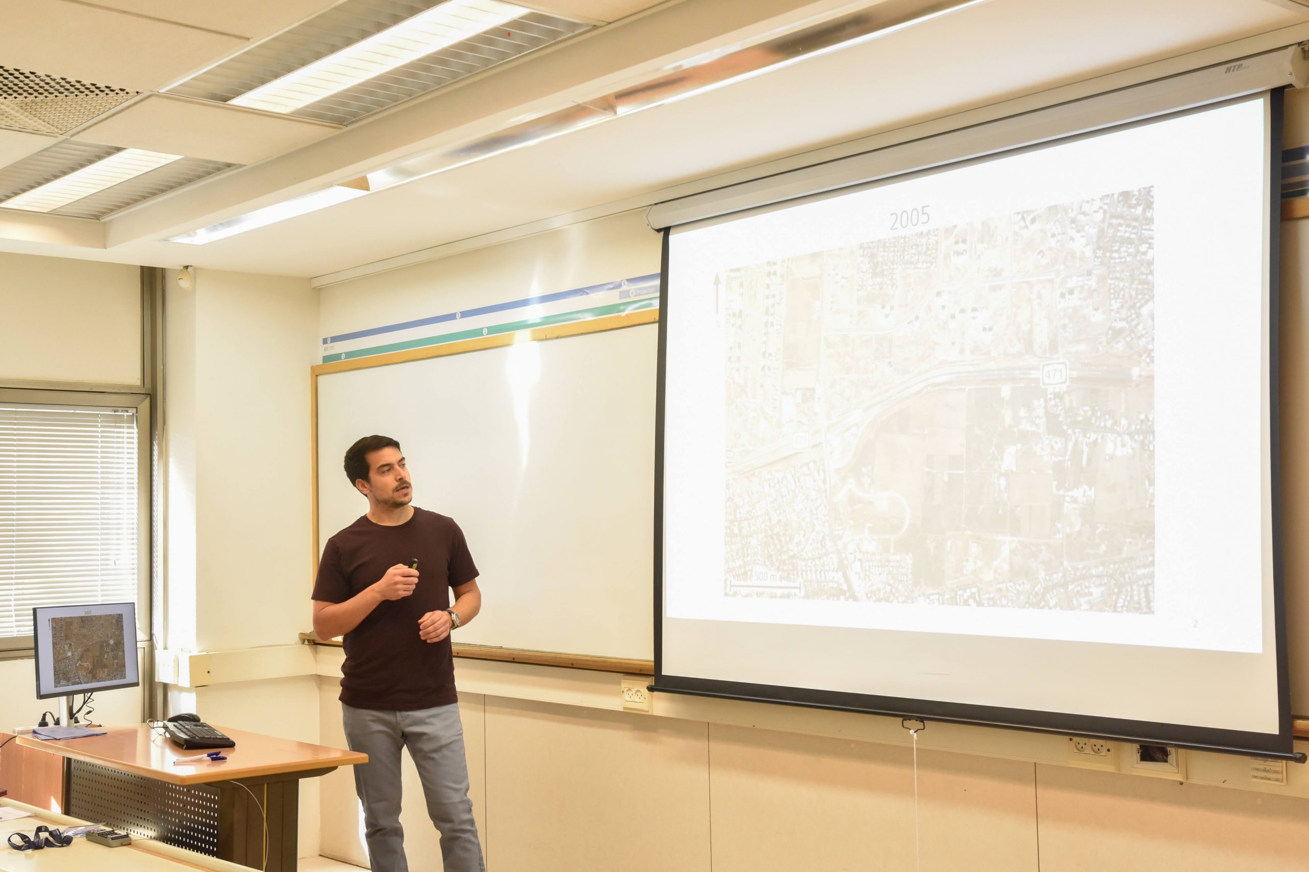 Ofer Snir presents the new study at the GWRI Conference in the Technion. Photo by Sharon Tzur, Technion Spokesperson's Office