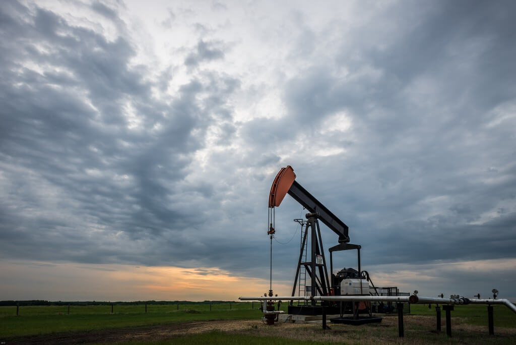 פליטות המתאן מתעשיות הגז הטבעי והנפט גבוהות מאוד והן תורמות להתחממות הגלובלית. צילום: Jeff Wallace, Flickr