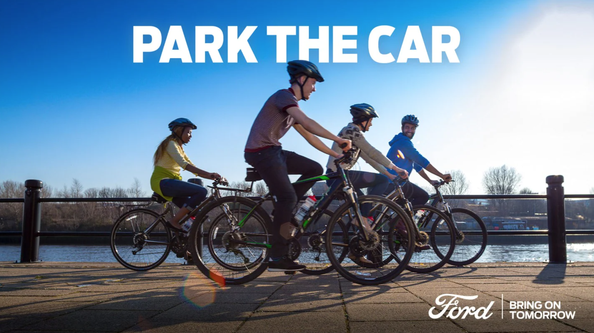 תחנו את המכונית, רכבו באופניים. מתוך קמפיין פורד. צילום: יח"צ