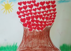 אלון תבור בשם אום (אמא) שציירה אחת המשתתפות כבסיס לשיתוף בקבוצה על יחסיה עם אמה הקשישה. צילום – יהל פורת, ארוא אגבריה ואמנון פקר